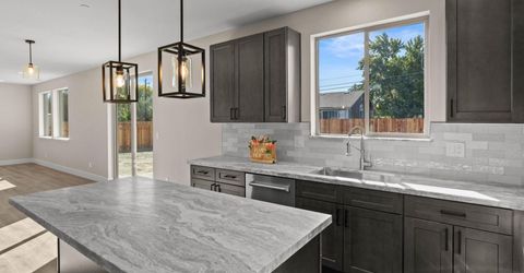 3614 Oakridge Drive, Sparks, NV 89436 Photo