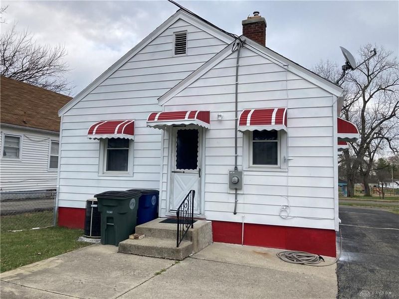 425 Elmhurst Road, Dayton, OH 45417 Photo 2