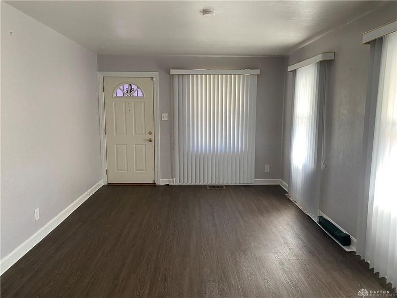 425 Elmhurst Road, Dayton, OH 45417 Photo 4