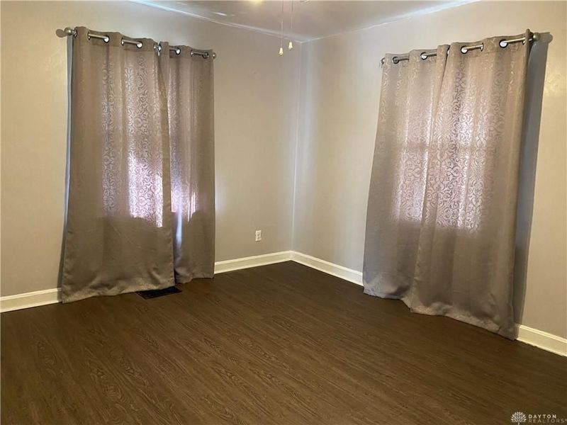 425 Elmhurst Road, Dayton, OH 45417 Photo 8