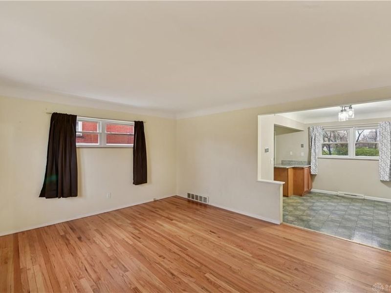 6629 Charann Lane, Springfield Township, OH 45224 Photo 4