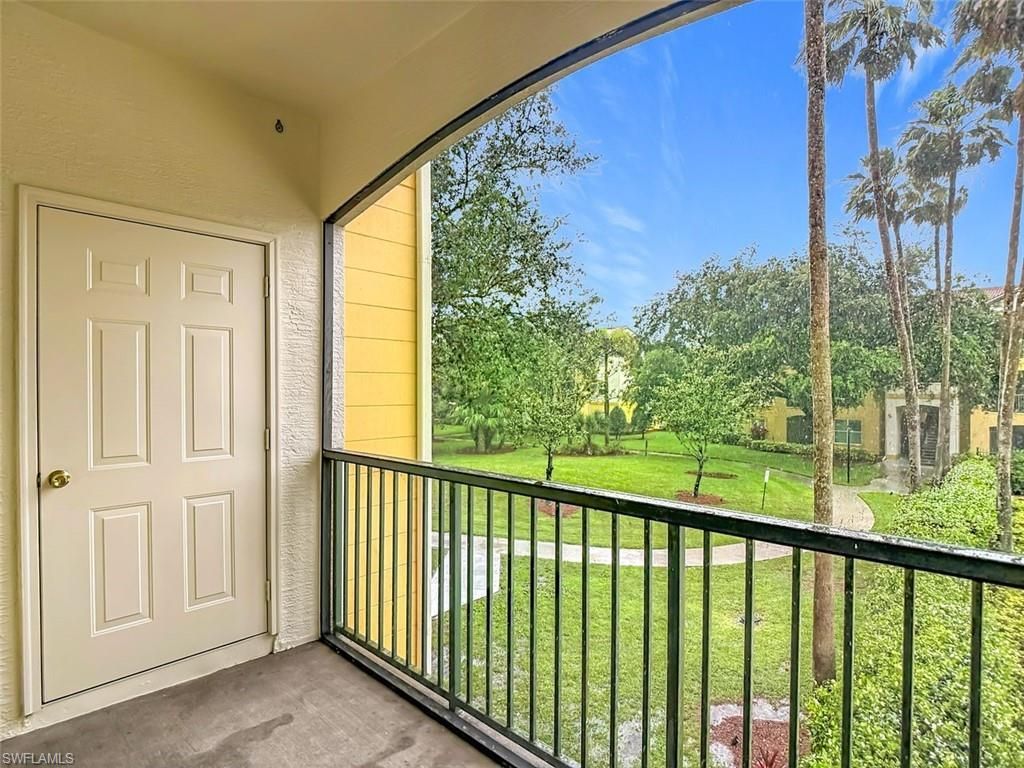 11571 Villa Grand, Unit 615, Fort Myers, FL 33913 Photo