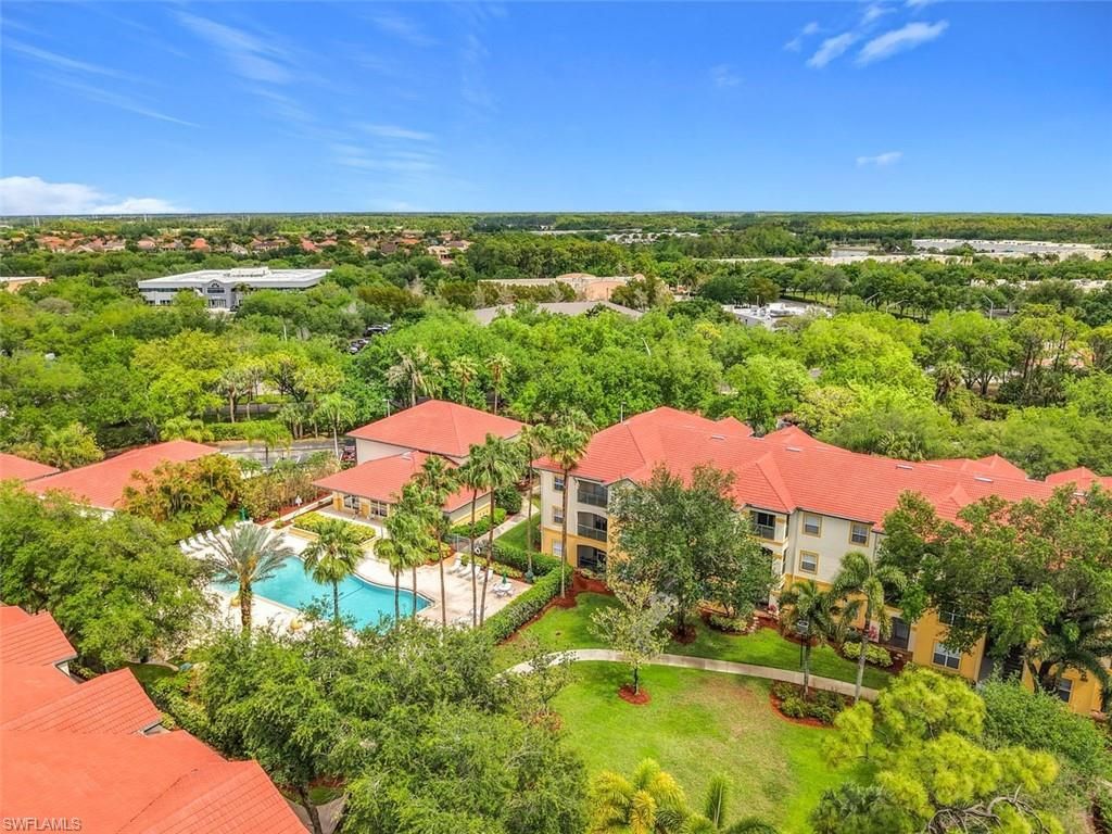 11571 Villa Grand, Unit 615, Fort Myers, FL 33913 Photo
