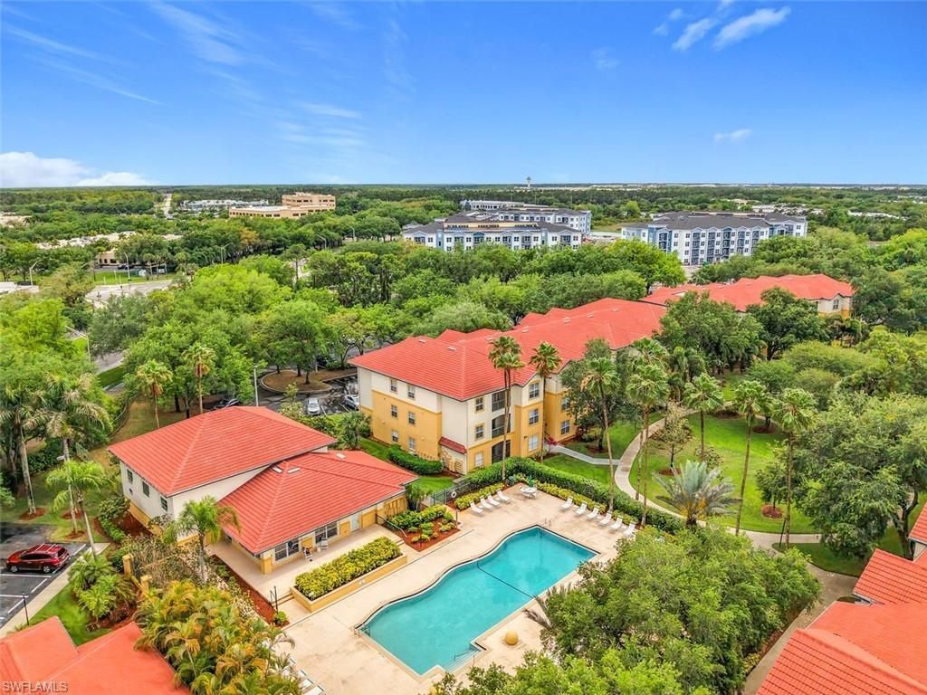 11571 Villa Grand, Unit 615, Fort Myers, FL 33913 Photo