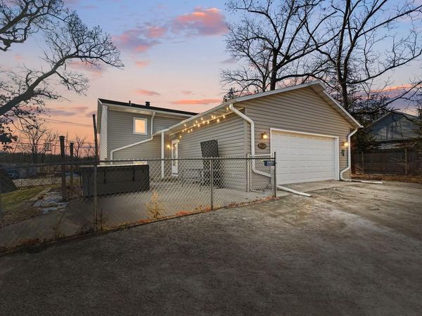 2505 E Lakeshore DRIVE, Twin Lakes, WI 53181