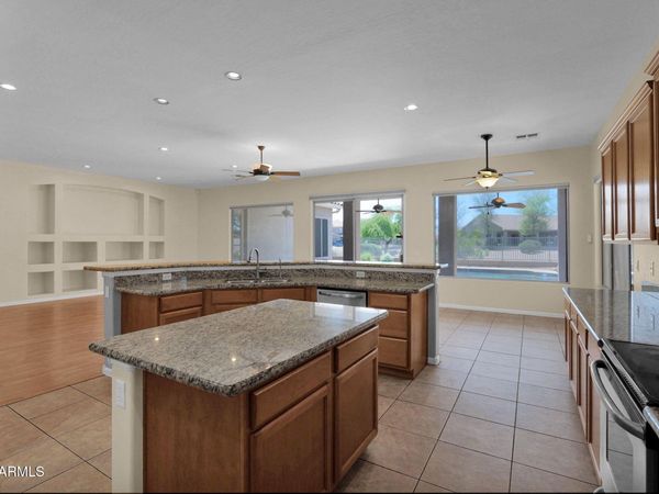 25040 N 44TH Avenue, Phoenix, AZ 85083