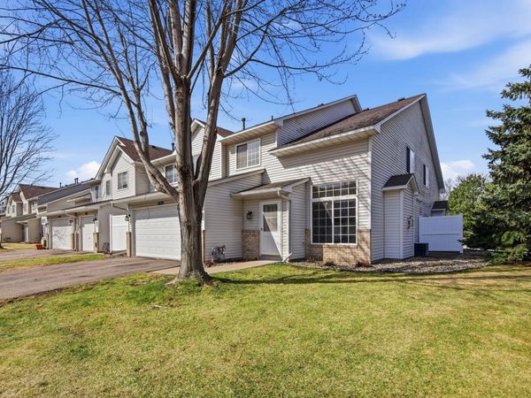 1839 Riverwood Drive , Unit 17, Burnsville, MN 55337