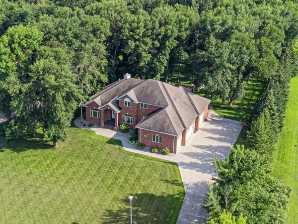 106 50th Avenue E, West Fargo, ND 58078