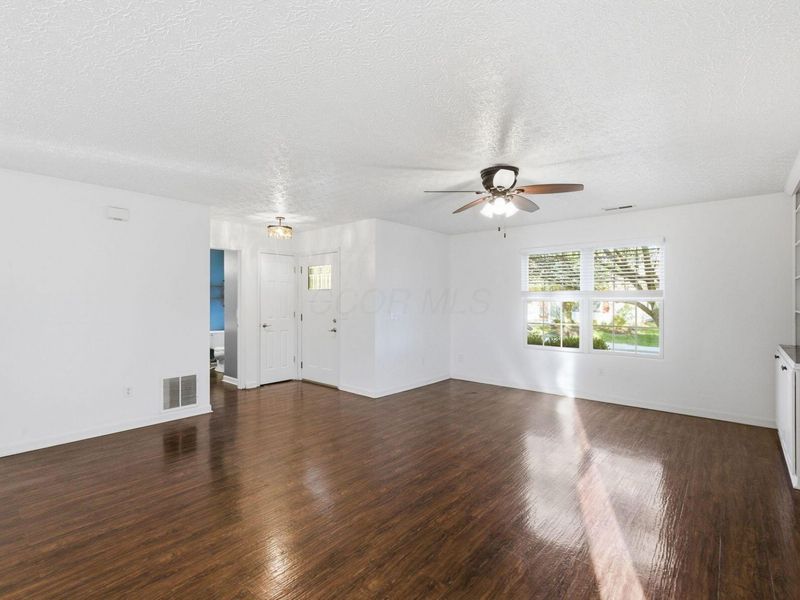 126 Bartlett Street, Delaware, OH 43015 Photo 4