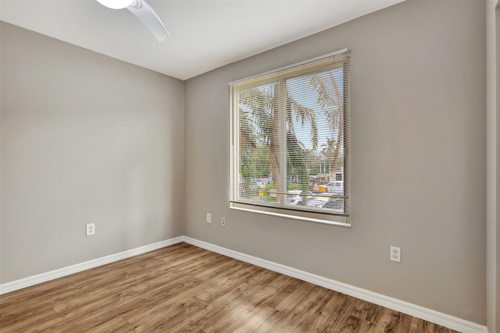 310 Villa Circle, Boynton Beach, FL 33435 Photo