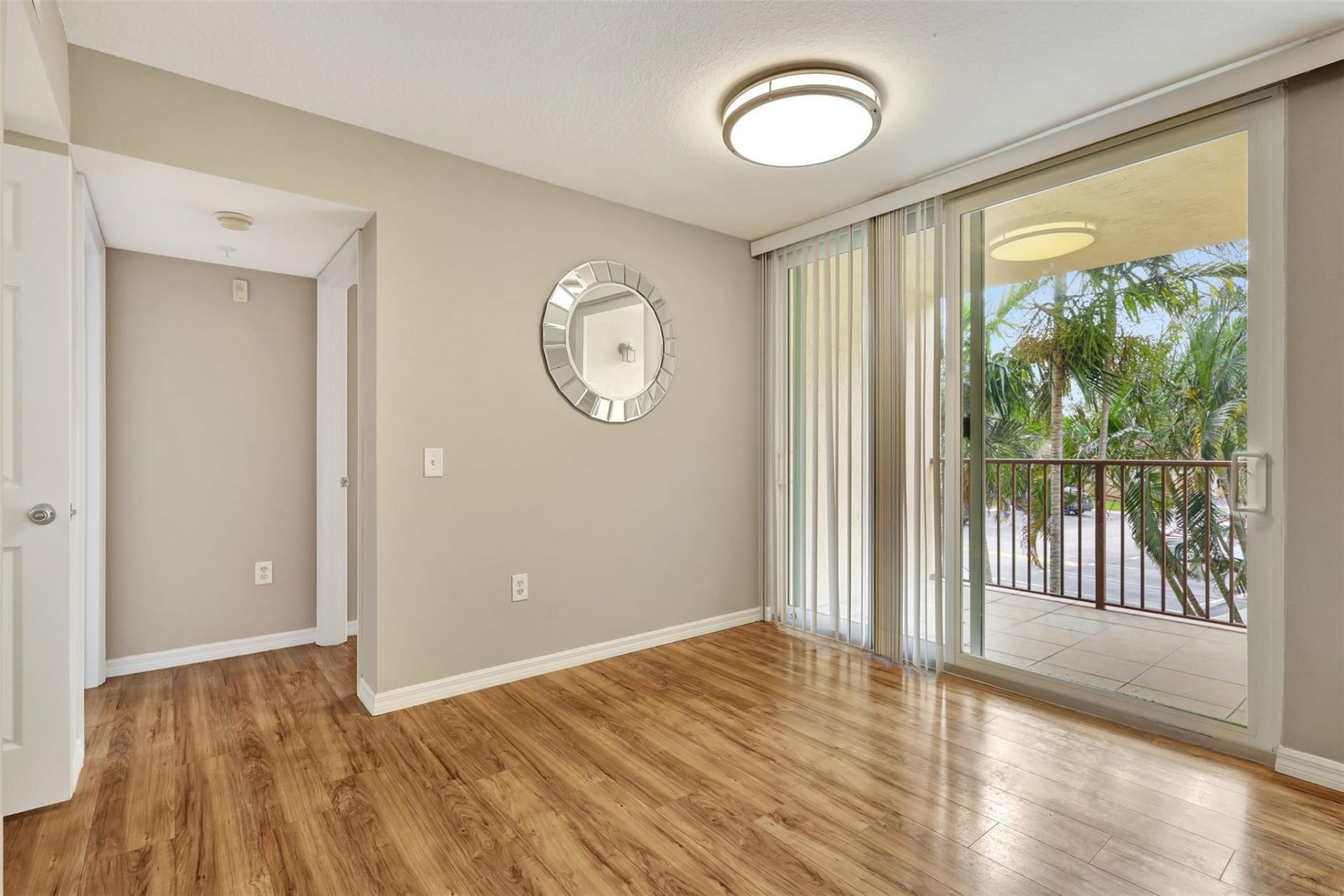 310 Villa Circle, Boynton Beach, FL 33435 Photo