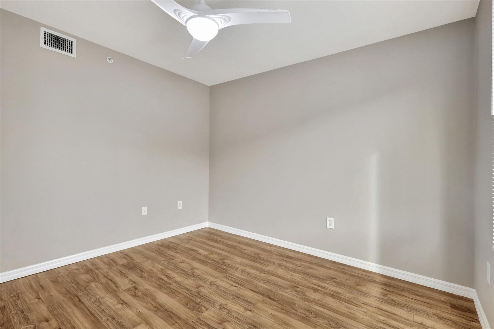 310 Villa Circle, Boynton Beach, FL 33435 Photo