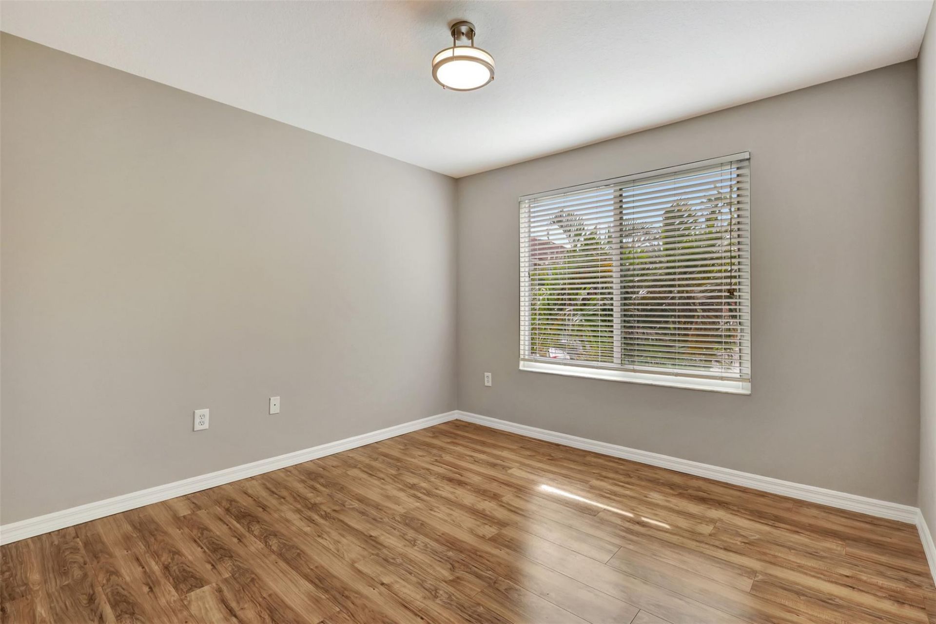 310 Villa Circle, Boynton Beach, FL 33435 Photo