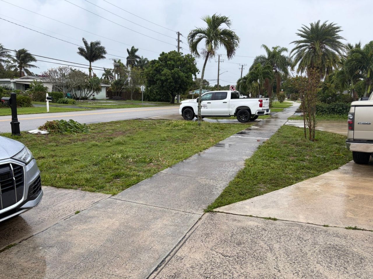 309 Davis Road, Palm Springs, FL 33461 Photo