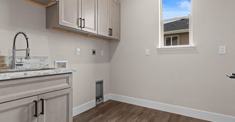 3638 Oakridge Drive, Sparks, NV 89436 Photo