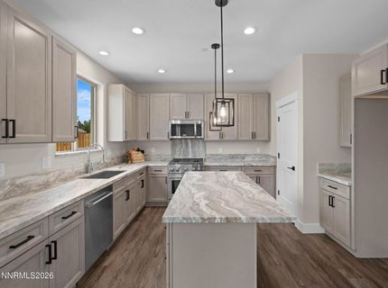3638 Oakridge Drive, Sparks, NV 89436 Photo