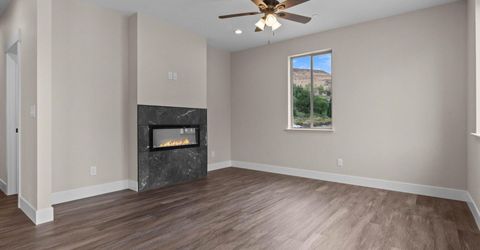 3638 Oakridge Drive, Sparks, NV 89436 Photo