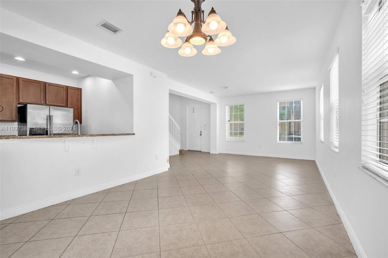 1148 SW 147th Ave, Pembroke Pines, FL 33027 Photo