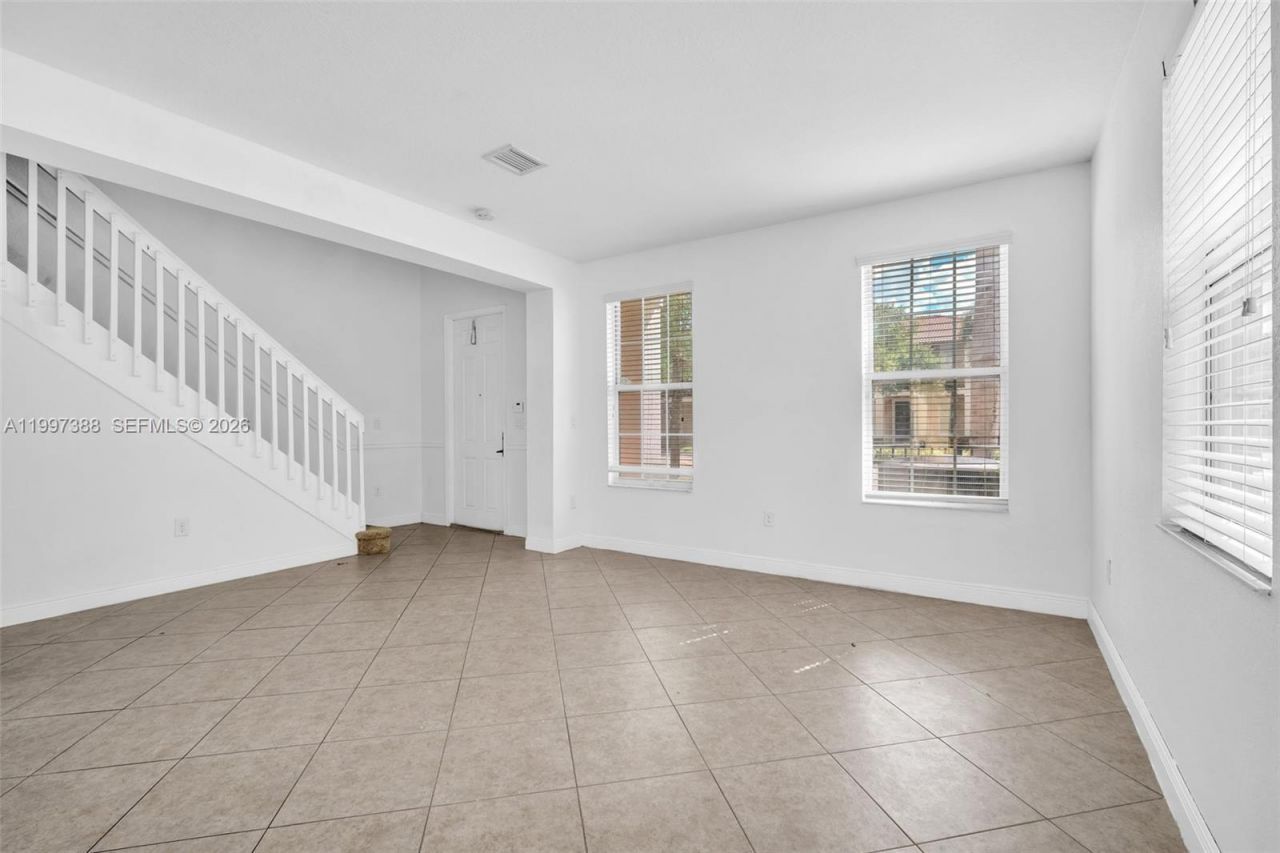 1148 SW 147th Ave, Pembroke Pines, FL 33027 Photo
