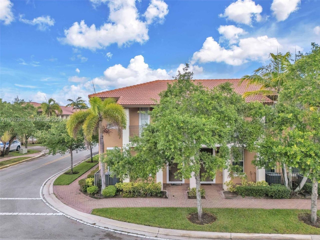 1148 SW 147th Ave, Pembroke Pines, FL 33027 Photo