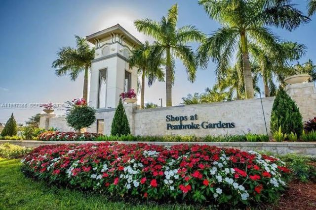 1148 SW 147th Ave, Pembroke Pines, FL 33027 Photo