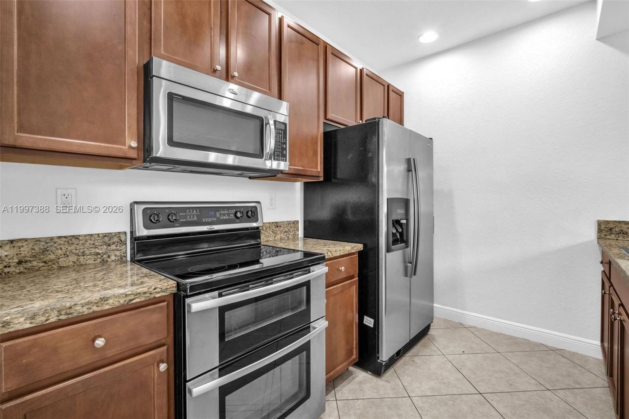 1148 SW 147th Ave, Pembroke Pines, FL 33027 Photo
