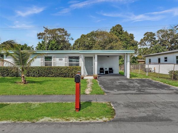 535 NW 29th Ter, Fort Lauderdale, FL 33311