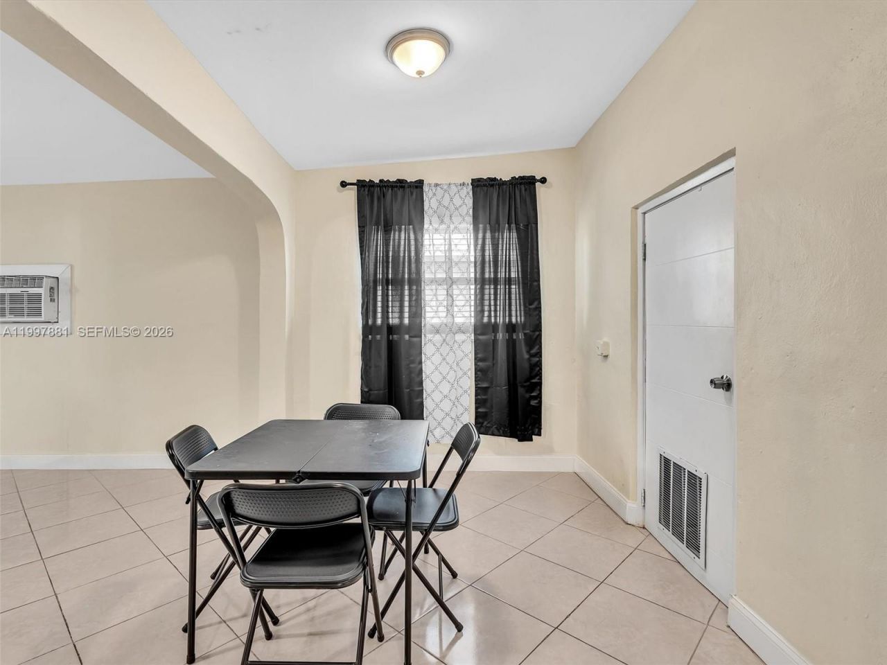 535 NW 29th Ter, Fort Lauderdale, FL 33311 Photo