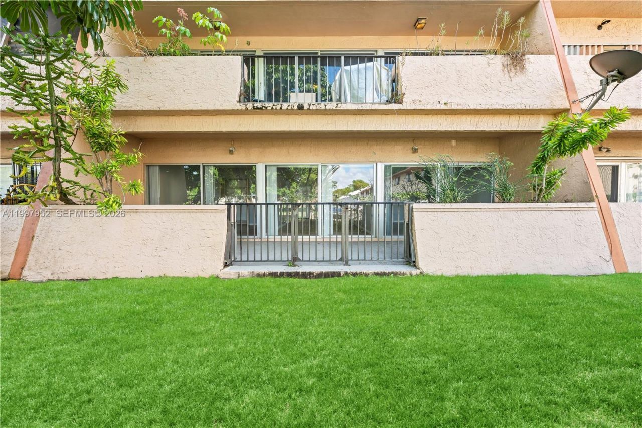 400 NE 18th Ave , Unit 104, Homestead, FL 33033 Photo