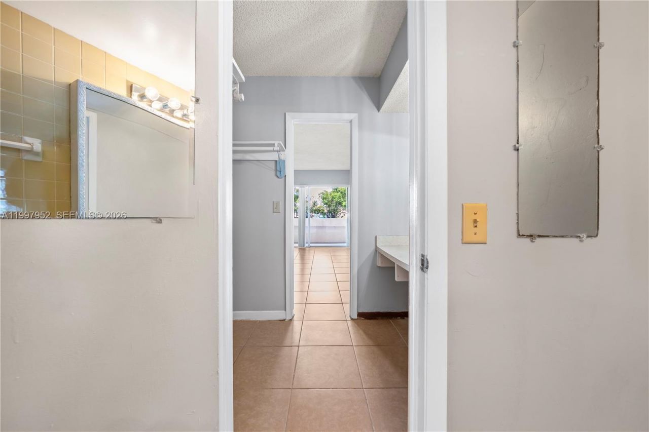 400 NE 18th Ave , Unit 104, Homestead, FL 33033 Photo