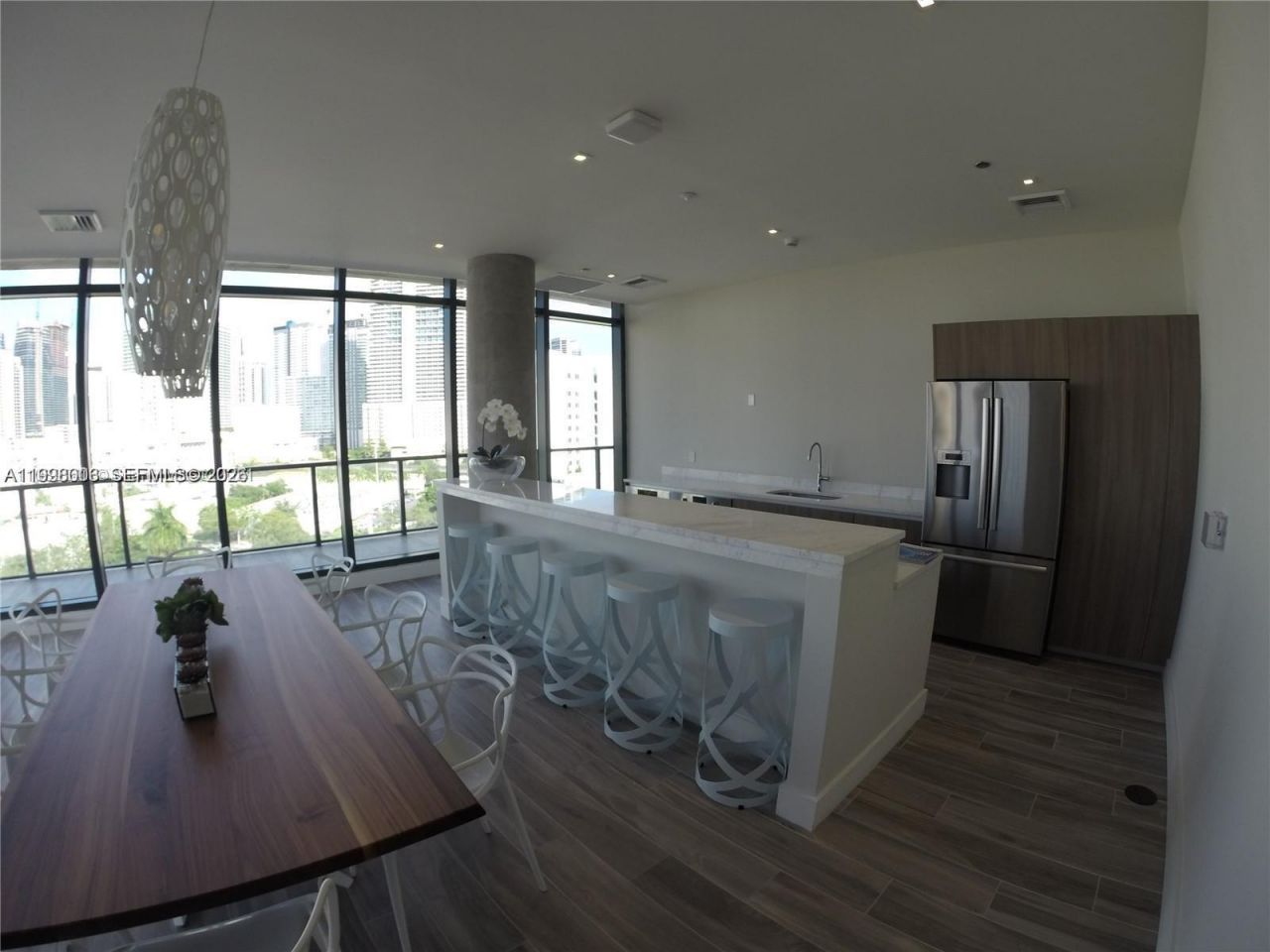 201 SW 17th Rd, Unit 606, Miami, FL 33129 Photo