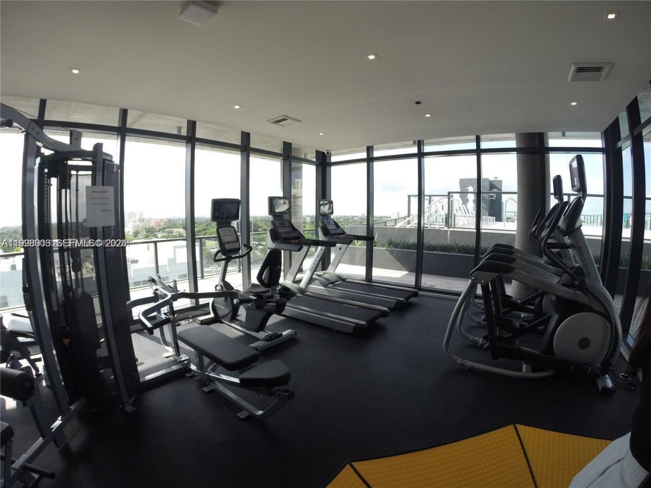 201 SW 17th Rd, Unit 606, Miami, FL 33129 Photo