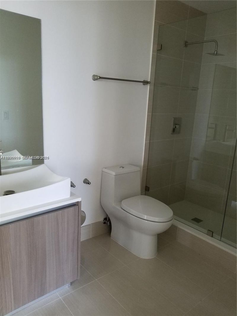 201 SW 17th Rd, Unit 606, Miami, FL 33129 Photo