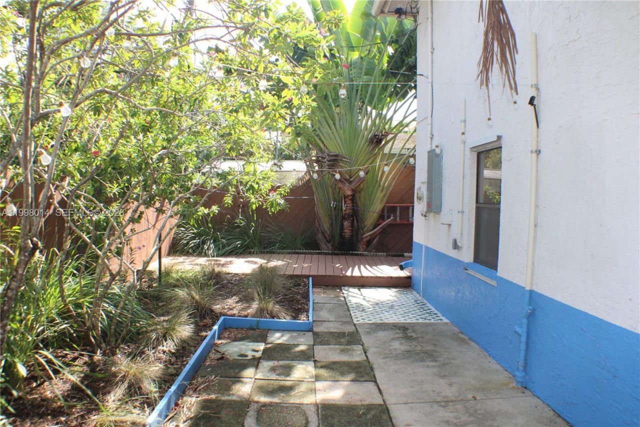1411 SW 24th Ct , Unit 1-2, Fort Lauderdale, FL 33315 Photo