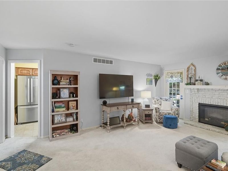 40 Nicholson Court, Dayton, OH 45459 Photo 9