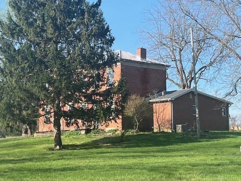 5097 Prices Creek Road, Lewisburg, OH 45338 Photo 14