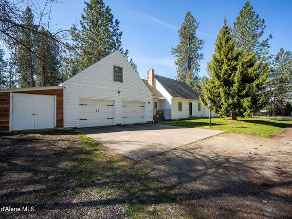 1140 E Forest Park LN , Coeur d'Alene, ID 83815