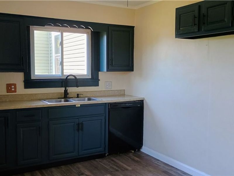 256 N Main Street, Roseville, OH 43777 Photo 8