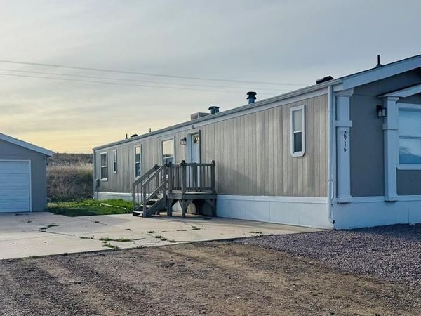 2916 Applewood Dr, Colorado City, CO 81019