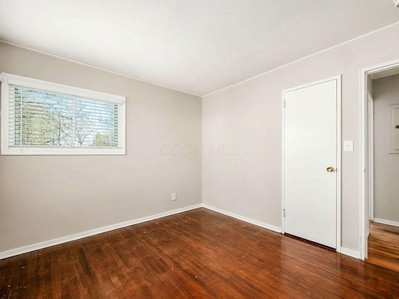 880 Faculty Drive, Columbus, OH 43221 Photo 22