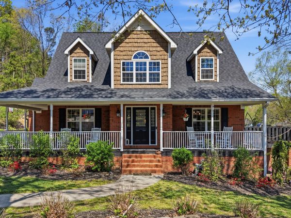 3216 Leona Drive, Rocky Face, GA 30740