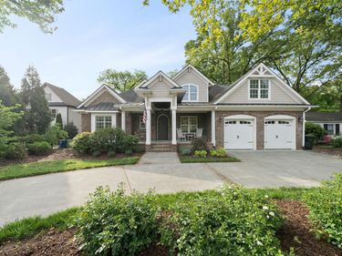 1924 Ridge Road, Raleigh, NC 27607