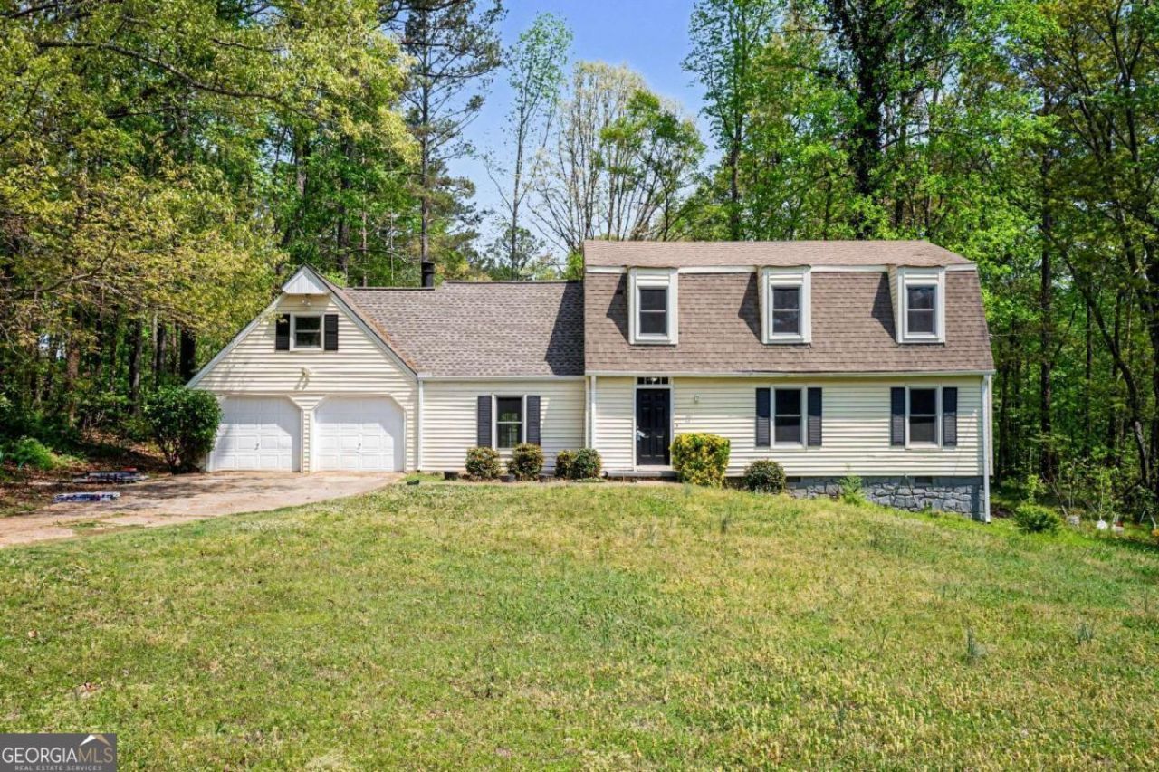 5230 Wendwood Road Sw, Conyers, GA 30094 Main Photo