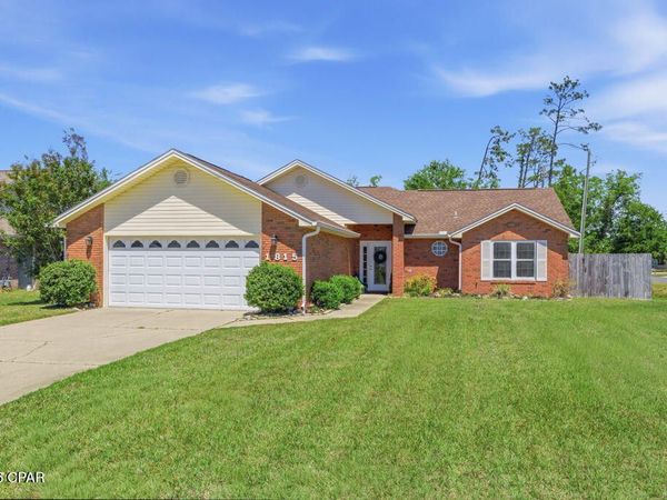 1815 Bowman Lane, Lynn Haven, FL 32444