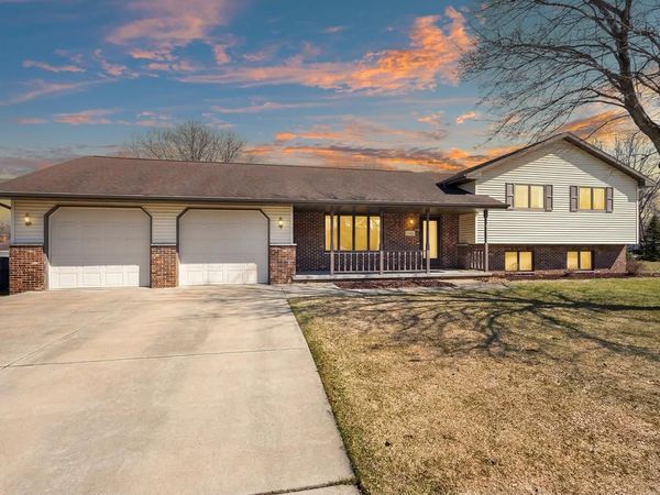 520 KEUNE STREET, Seymour, WI 54165