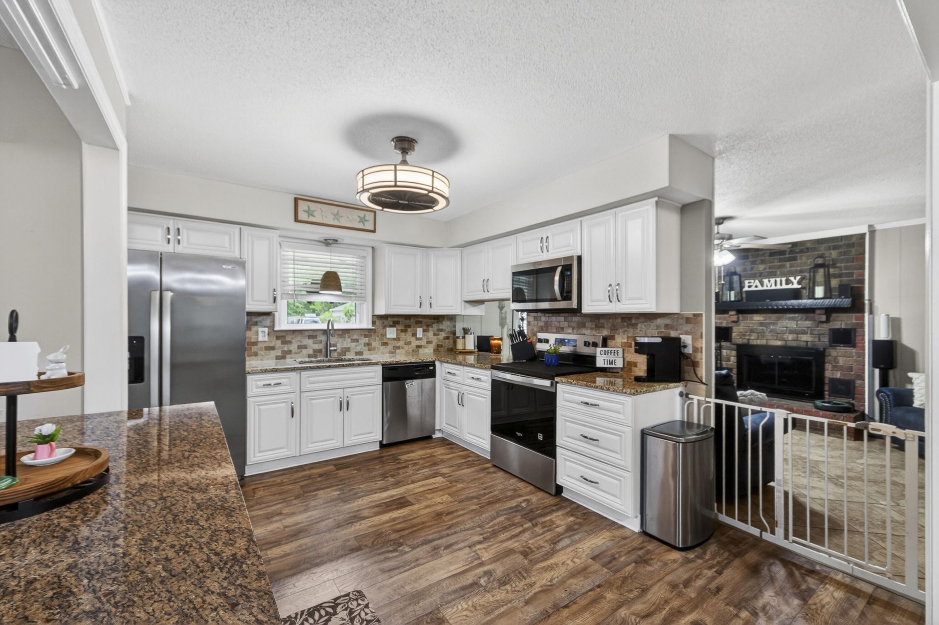 1816 Aylsford Court Photo 14