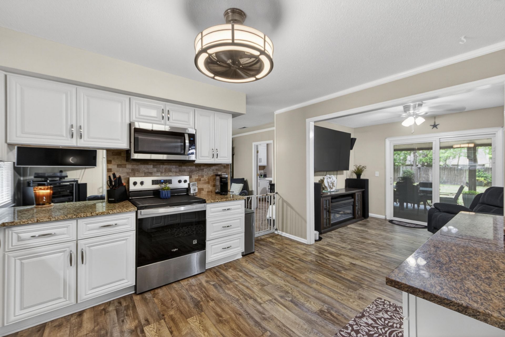 1816 Aylsford Court Photo 16