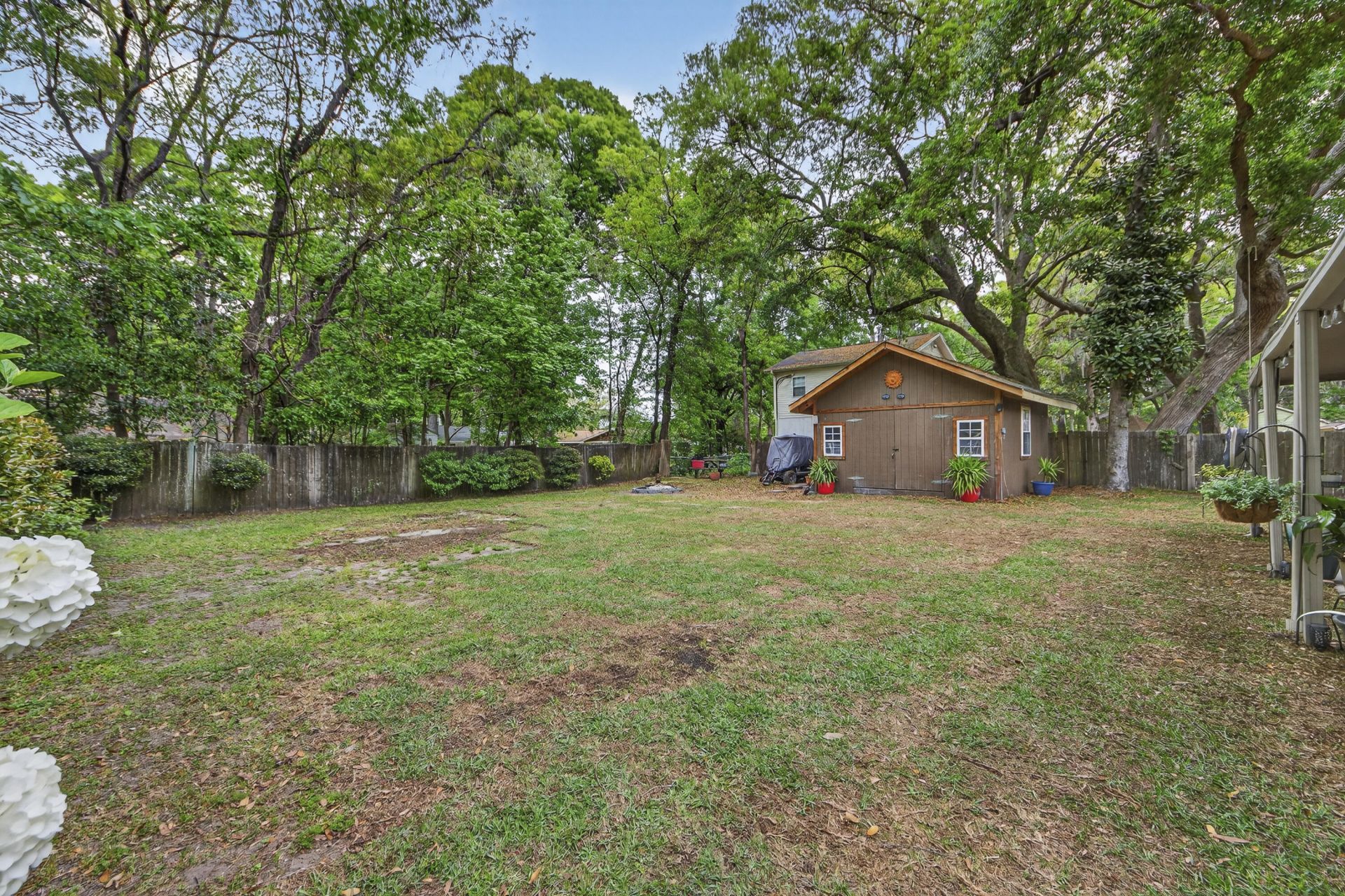 1816 Aylsford Court Photo 21