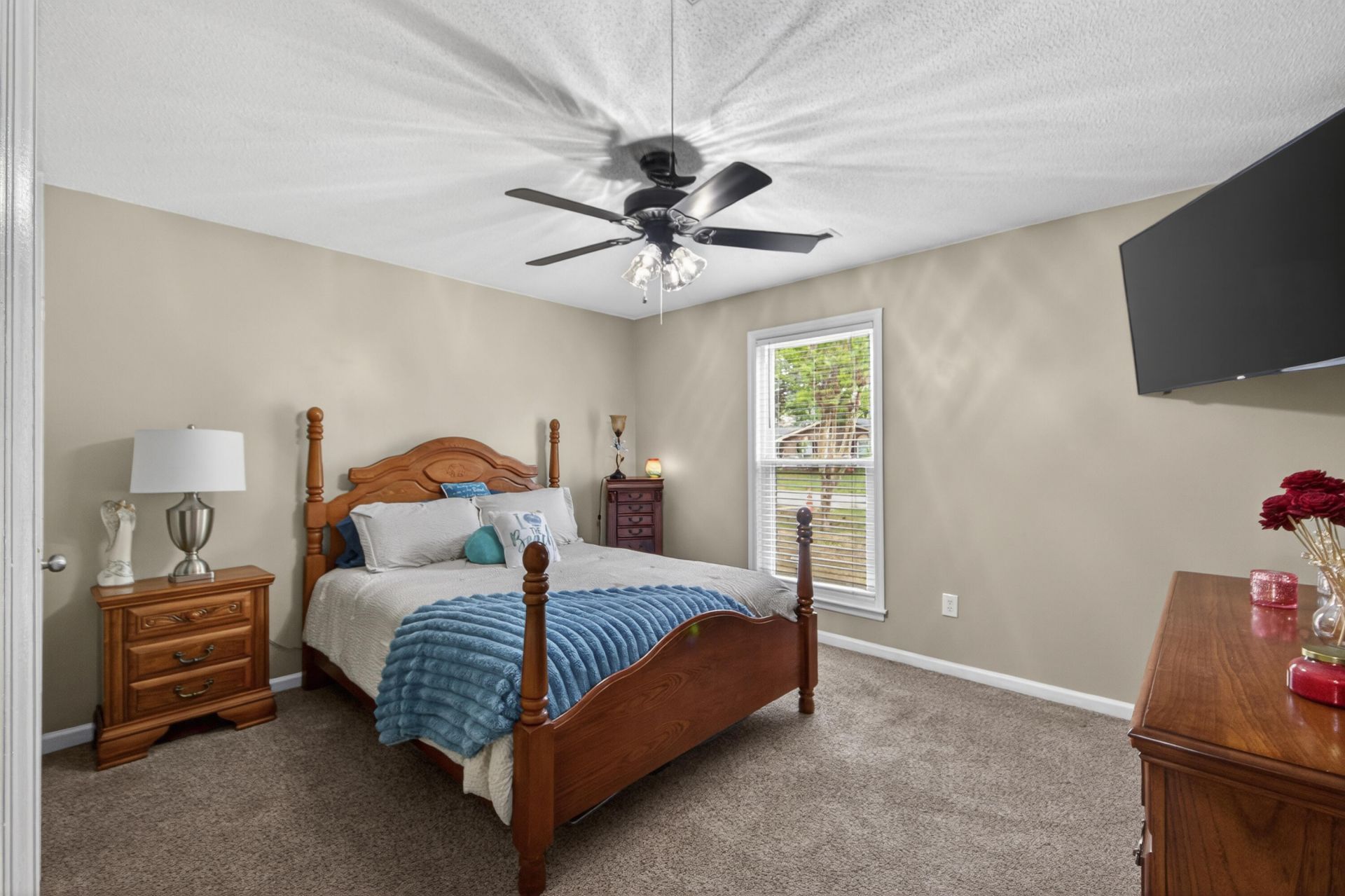 1816 Aylsford Court Photo 27