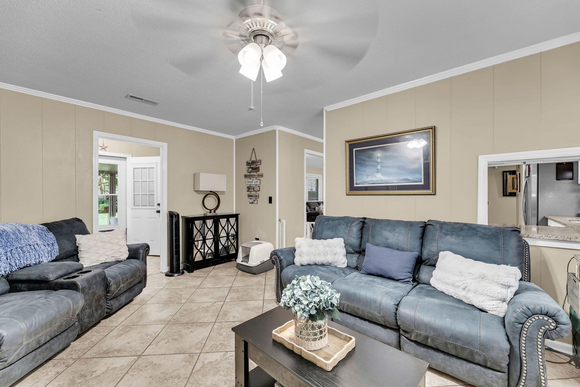 1816 Aylsford Court Photo 28